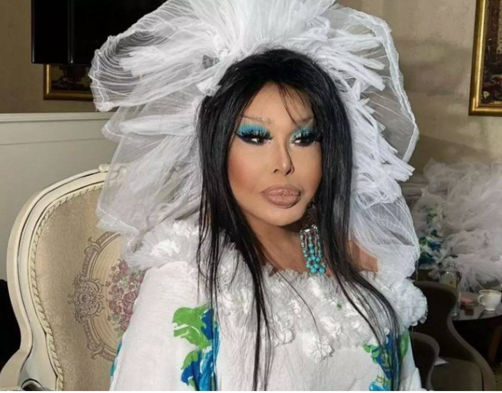 Türk Müziğinin divası Bülent Ersoy makyajsız yakalandı! Görenler tanıyamadı - Resim: 9